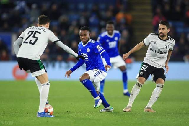 官方：皇社总监奥拉贝将在本赛季结束后离任